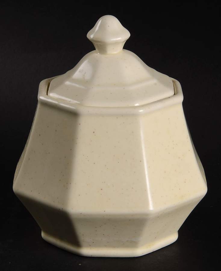 HLC124 Sugar Bowl & Lid by Homer Laughlin -1