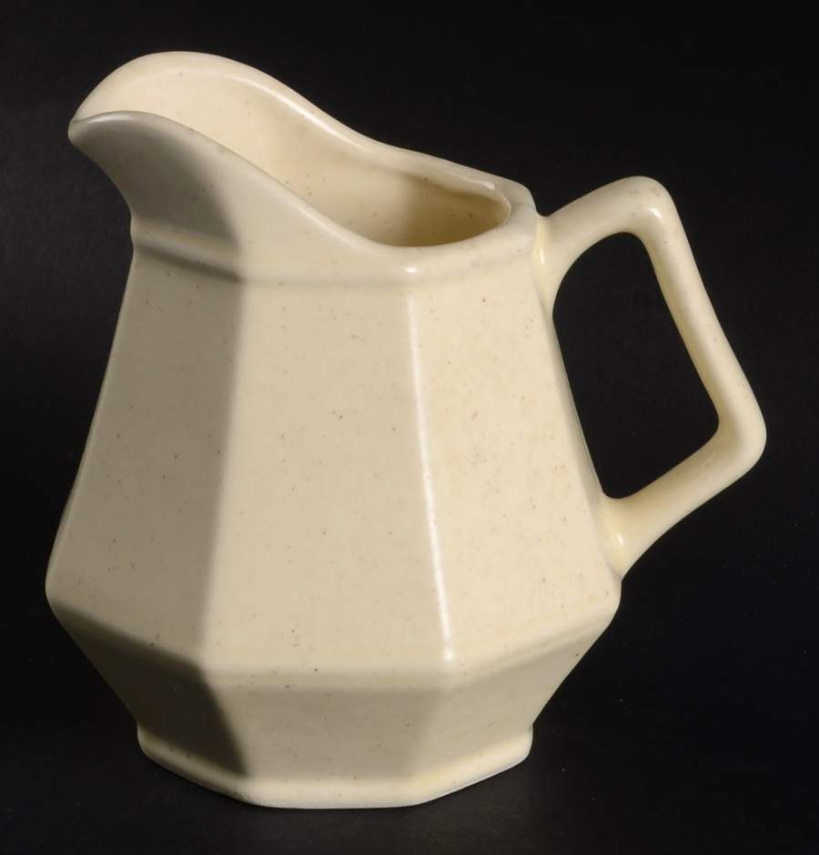 HLC124 Creamer by Homer Laughlin -1