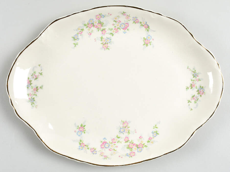 HLC158 13" Oval Serving Platter by Homer Laughlin -1
