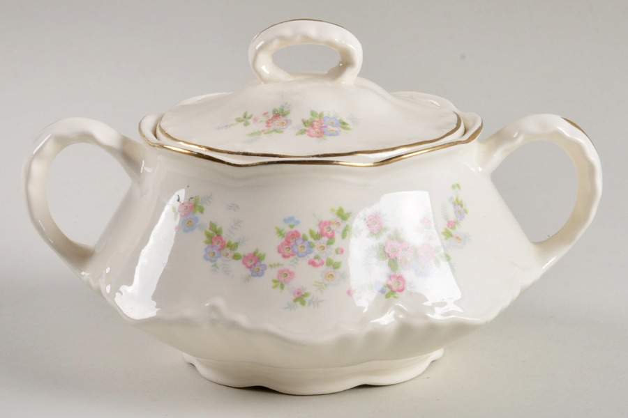 HLC158 Sugar Bowl & Lid by Homer Laughlin -1