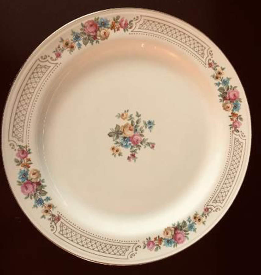 N1449 Luncheon Plate by Homer Laughlin -1