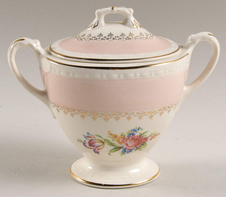 G3438 Sugar Bowl & Lid by Homer Laughlin -1