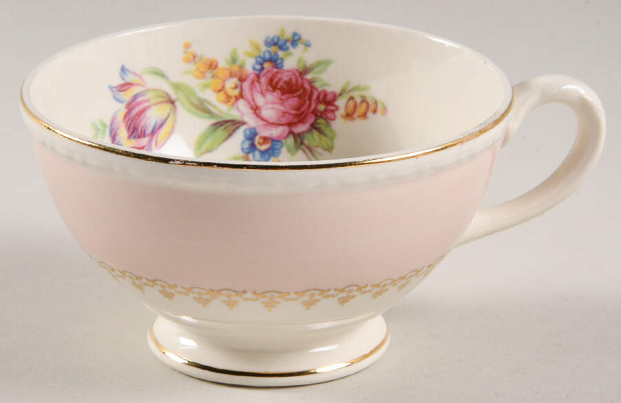 G3438 Footed Cup by Homer Laughlin -1
