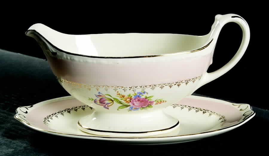 G3438 Gravy Boat & Underplate/Relish by Homer Laughlin -1