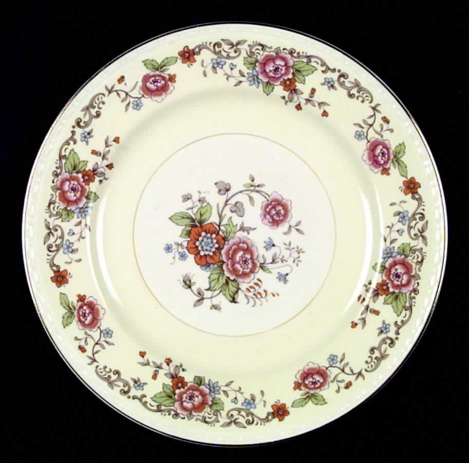 HLC197 Dinner Plate by Homer Laughlin -1