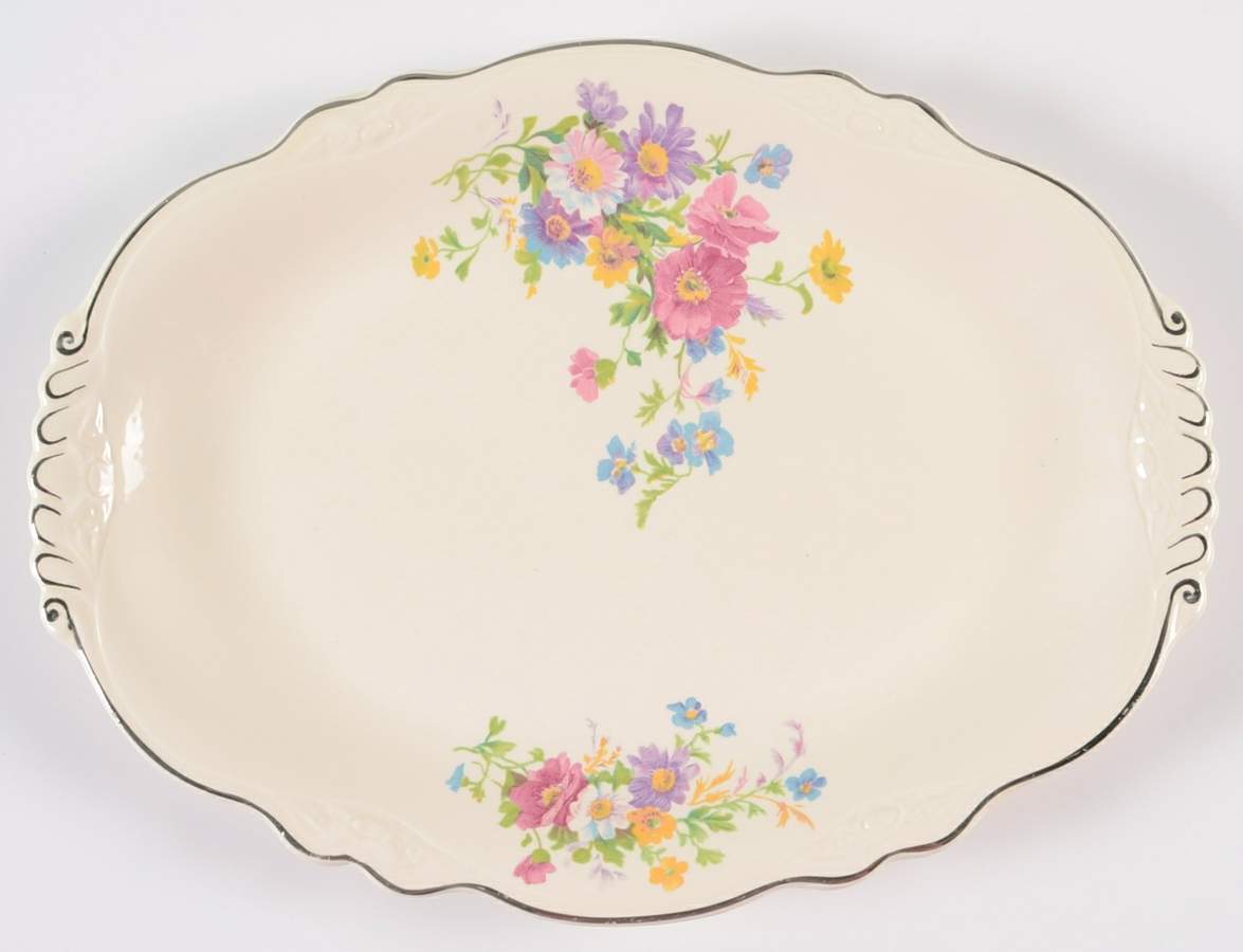 VR266 11" Oval Serving Platter by Homer Laughlin -1