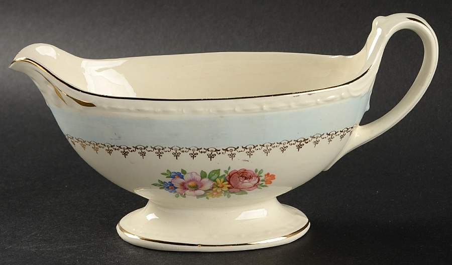 CAC168 Gravy Boat by Homer Laughlin -1