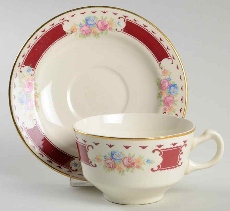 B1375 Flat Cup & Saucer Set by Homer Laughlin -1
