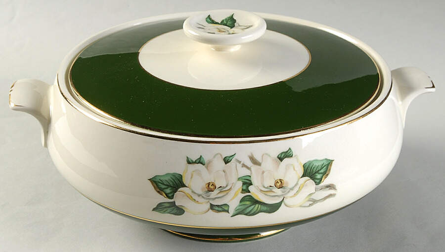 HLC238 Round Covered Vegetable by Homer Laughlin -1