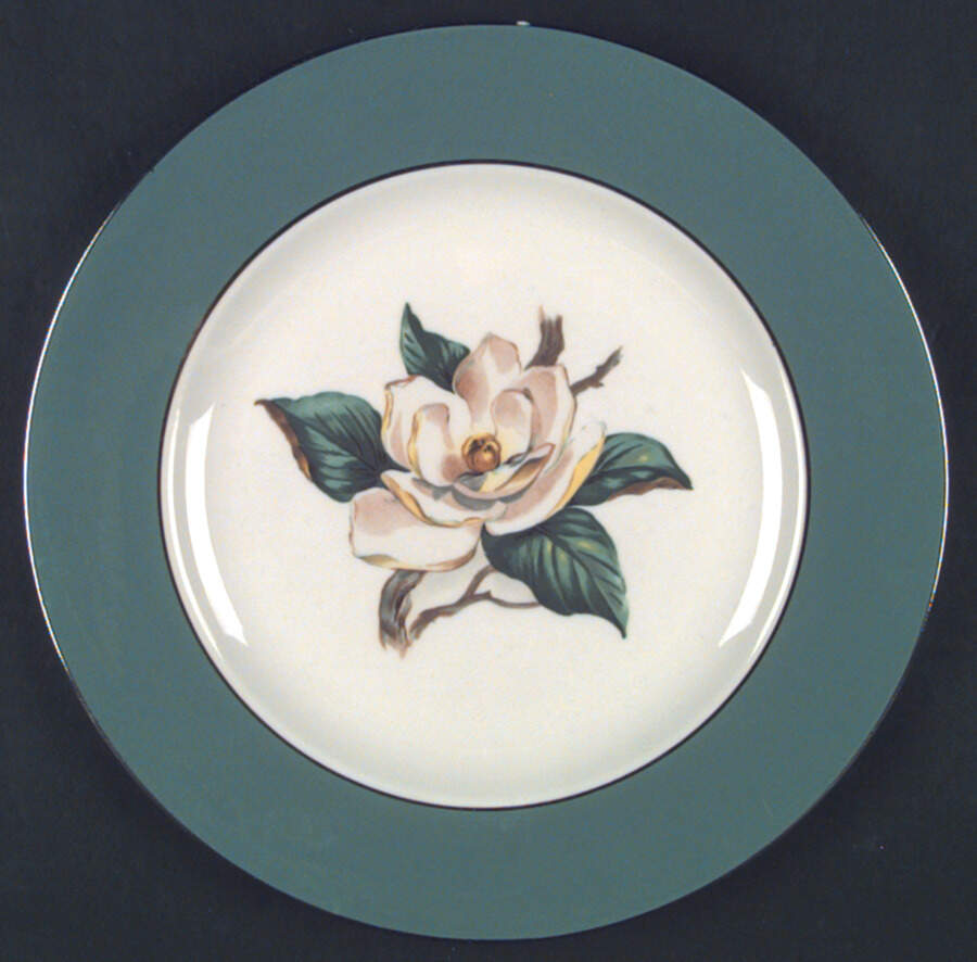 HLC238 Dinner Plate by Homer Laughlin -1