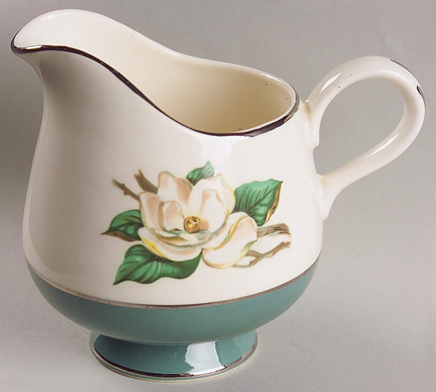 HLC238 Creamer by Homer Laughlin -1