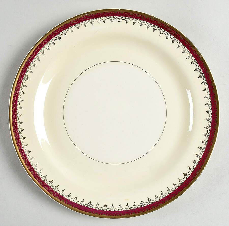 N1642 Luncheon Plate by Homer Laughlin -1