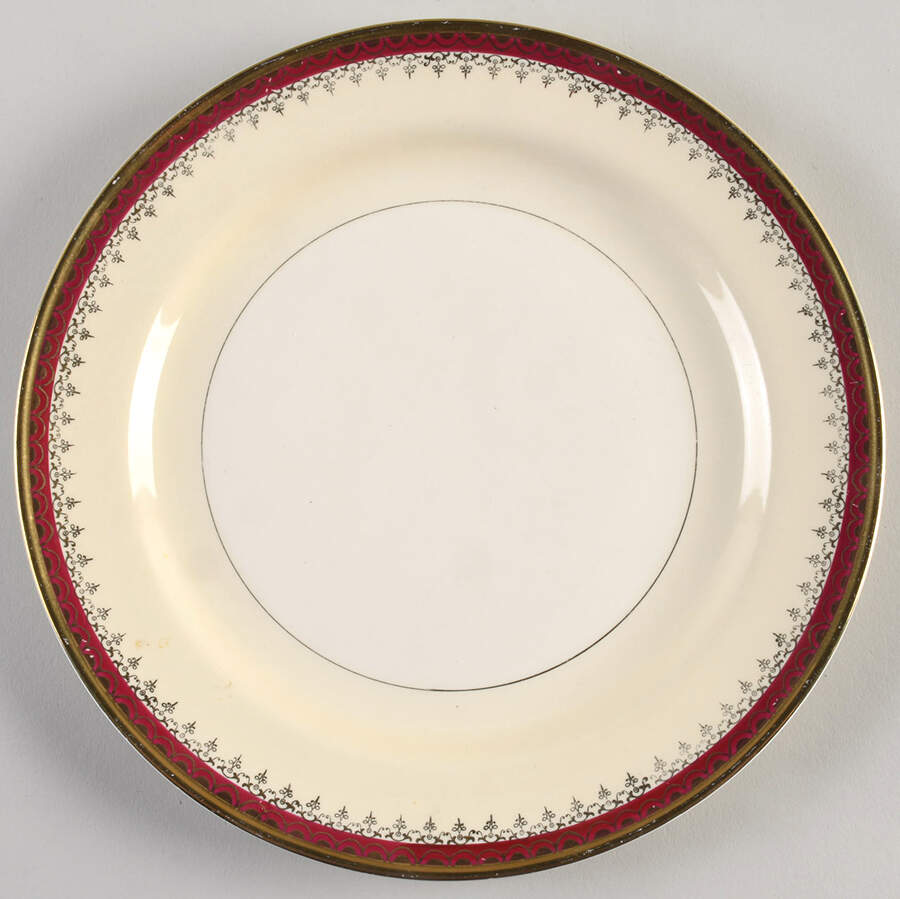 N1642 Dinner Plate by Homer Laughlin -1