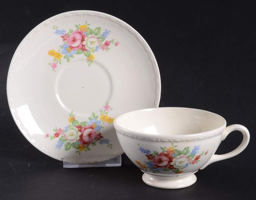 HLC252 Footed Cup & Saucer Set by Homer Laughlin -1