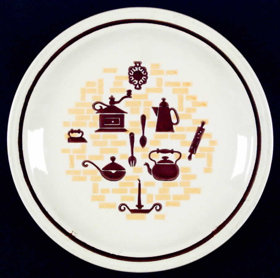 HLC253 Dinner Plate by Homer Laughlin -1