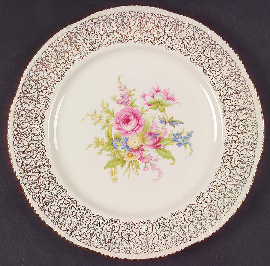 HLC259 Luncheon Plate by Homer Laughlin -1