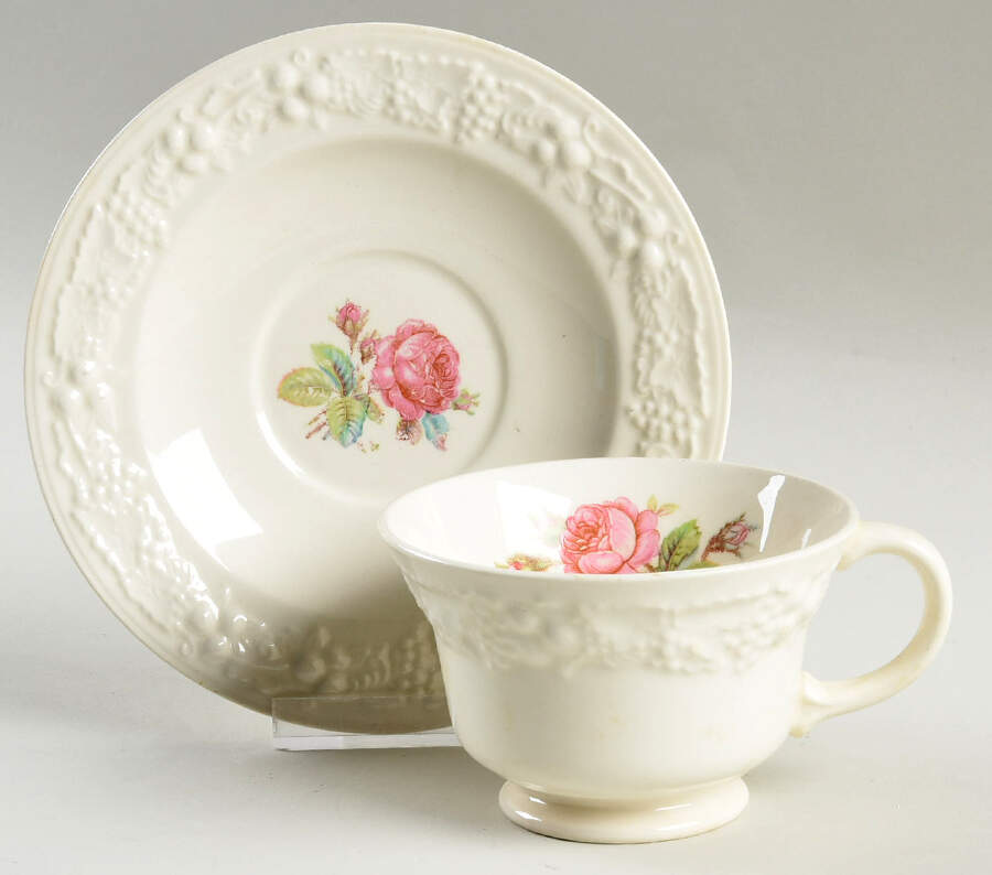 TH1 Footed Cup & Saucer Set by Homer Laughlin -1