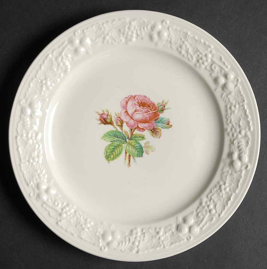 TH1 Dessert/Pie Plate by Homer Laughlin -1