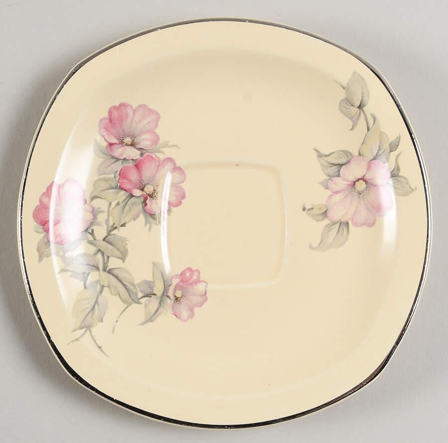 The Romance Saucer by Homer Laughlin -1