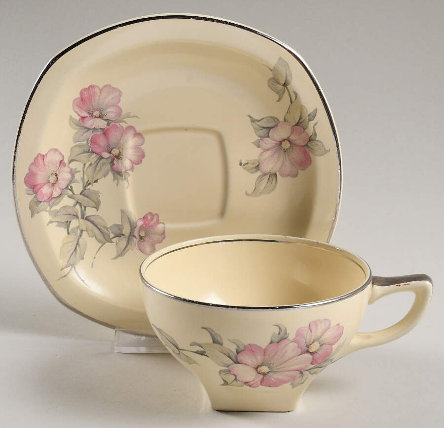 The Romance Flat Cup & Saucer Set by Homer Laughlin -1