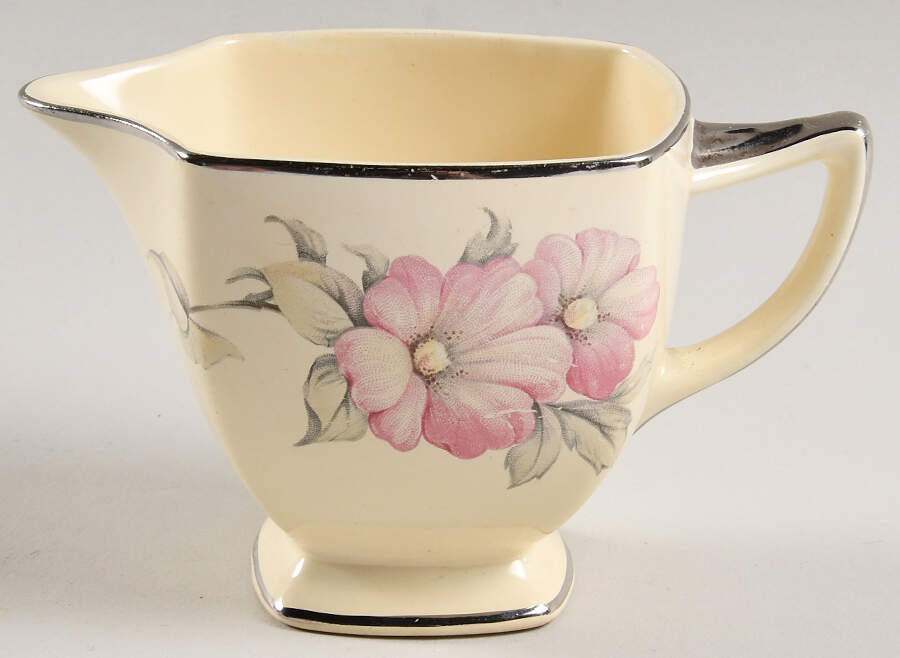 The Romance Creamer by Homer Laughlin -1