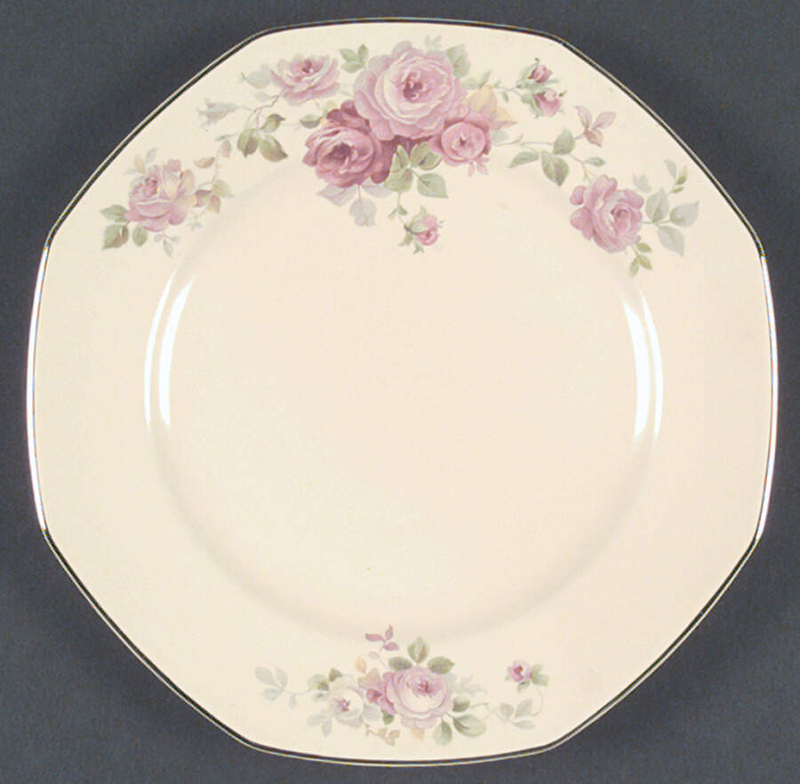 JJ45 Dinner Plate by Homer Laughlin -1