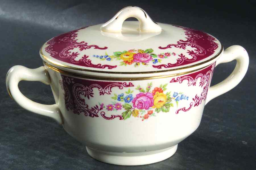 B1309 Sugar Bowl & Lid by Homer Laughlin -1