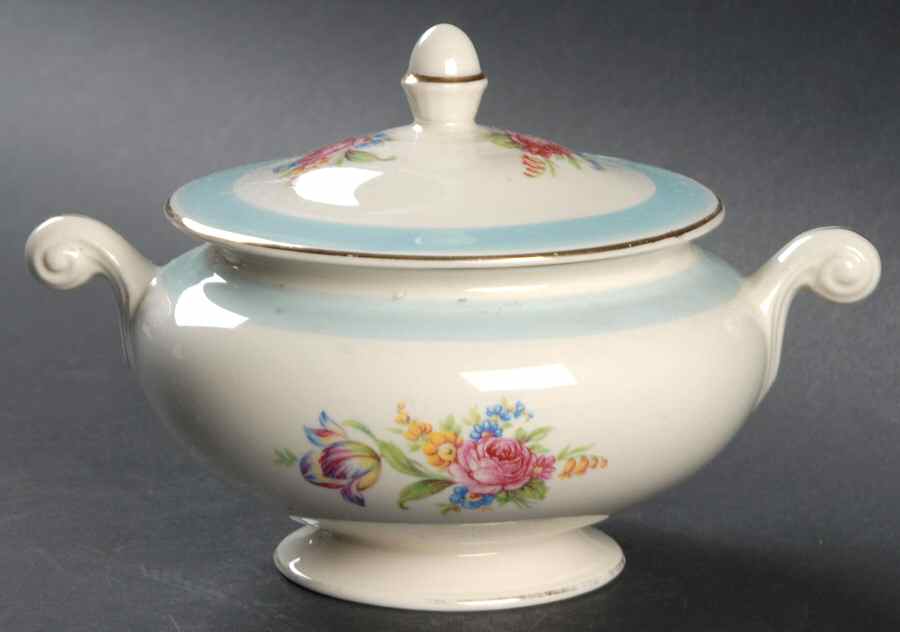 HLC347 Sugar Bowl & Lid by Homer Laughlin -1