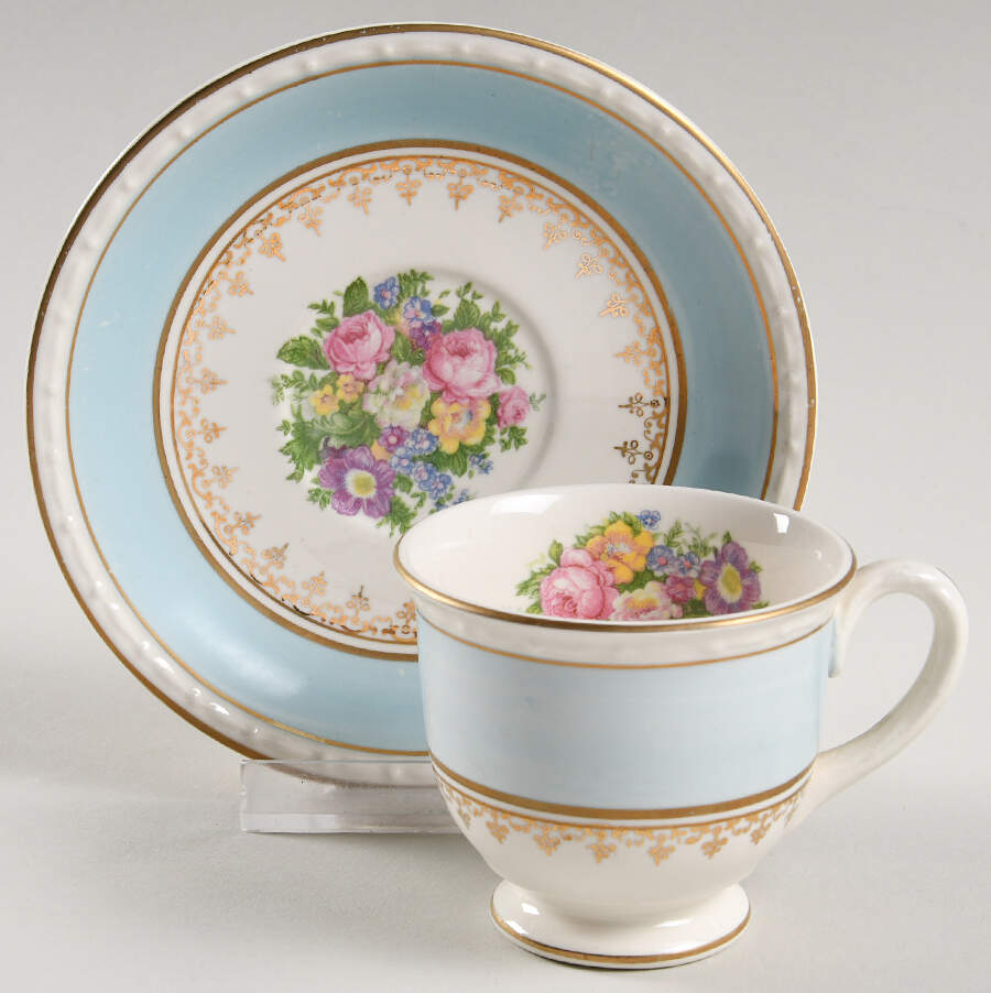 G3316 Footed Demitasse Cup & Saucer Set by Homer Laughlin -1