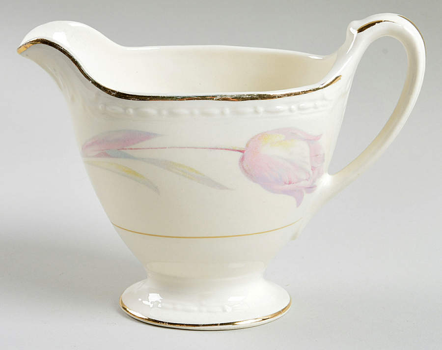 Tulip (Eggshell Georgian) Creamer by Homer Laughlin -1