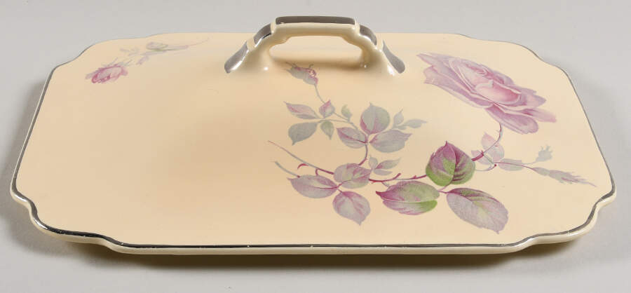 C8 Lid for Rectangular Vegetable by Homer Laughlin -1
