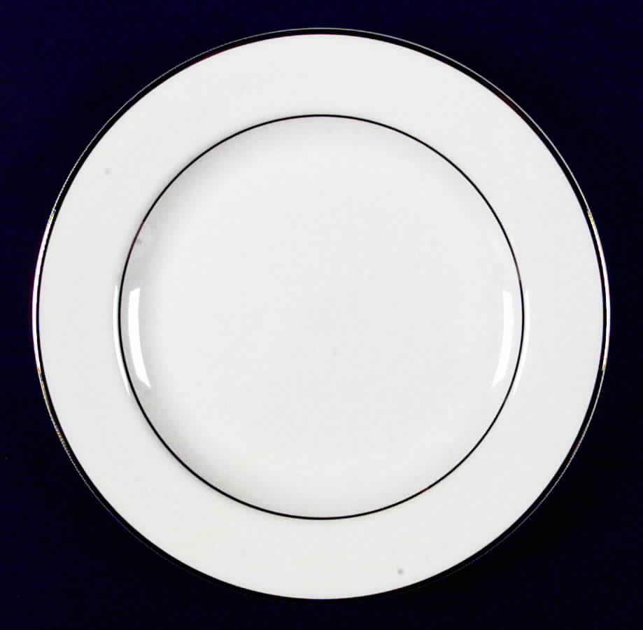 HLC416 Dinner Plate by Homer Laughlin -1