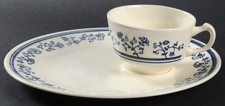 Sturbridge Snack Plate & Cup Set by Homer Laughlin -1