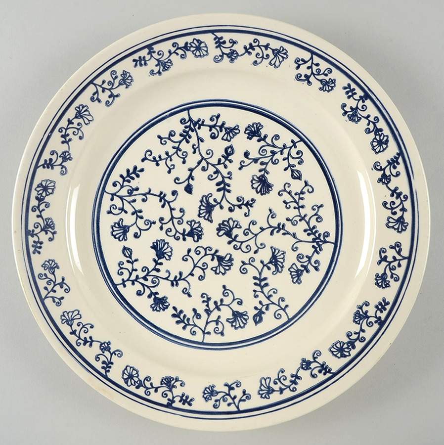 Sturbridge 12" Chop Plate (Round Platter) by Homer Laughlin -1