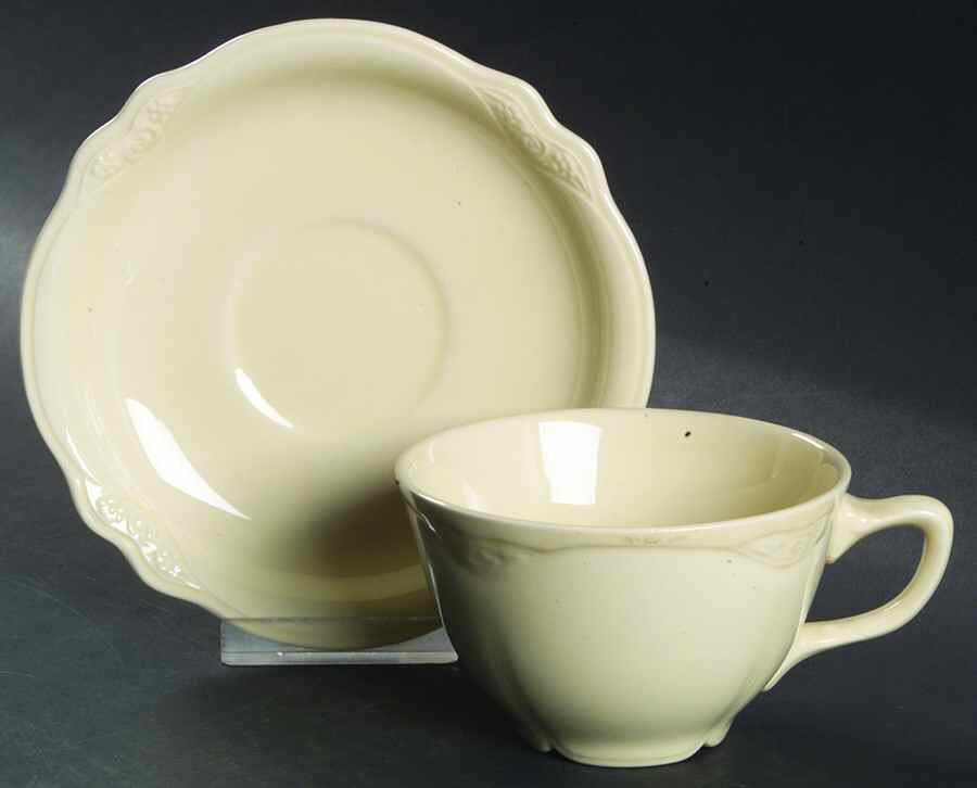 HLC450 Flat Cup & Saucer Set by Homer Laughlin -1