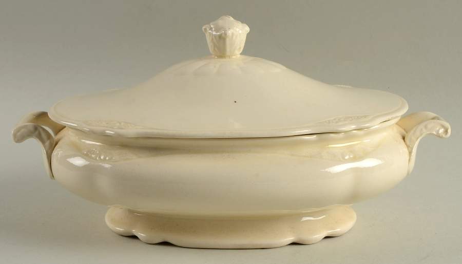 HLC450 Oval Covered Vegetable by Homer Laughlin -1