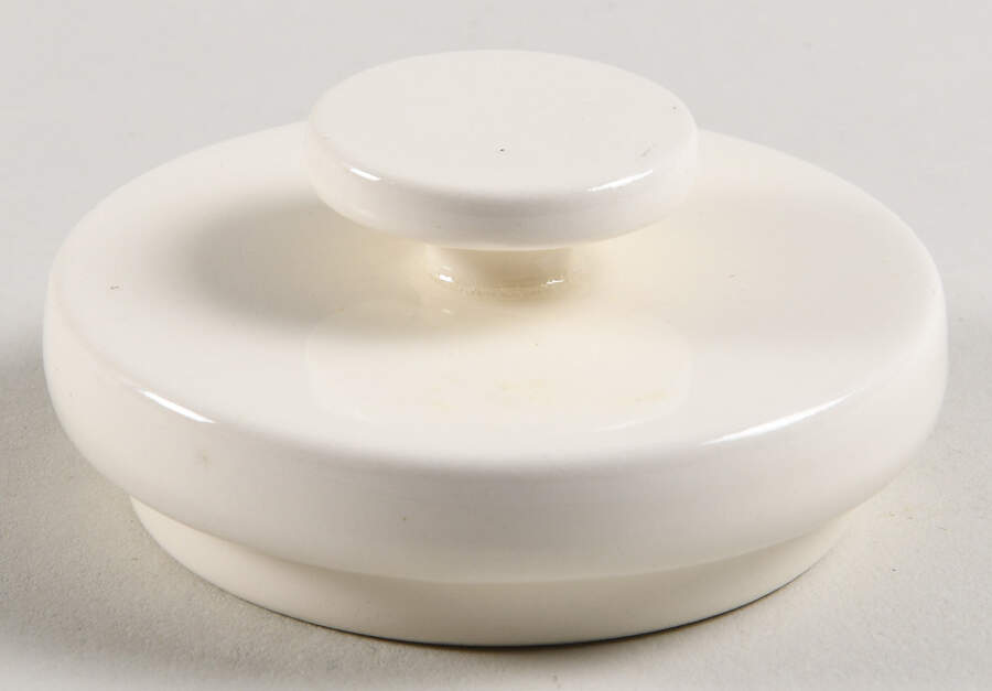 Acorn Lid for Sugar Bowl by Homer Laughlin -1