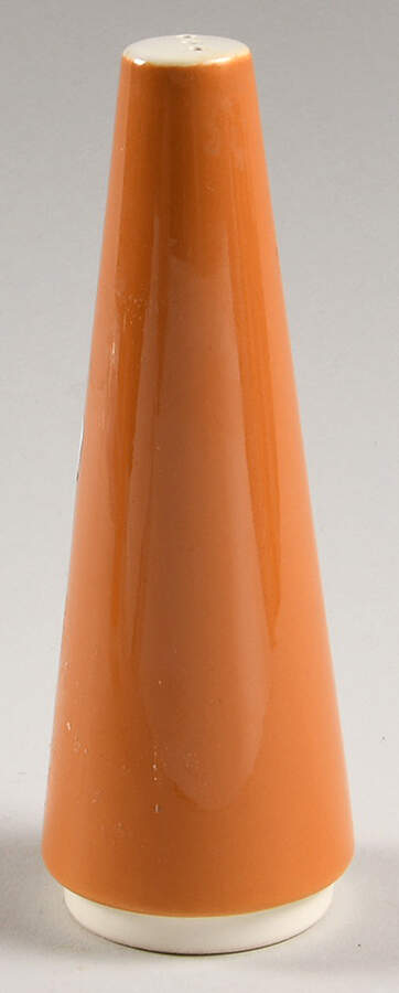 Acorn Pepper Shaker by Homer Laughlin -1