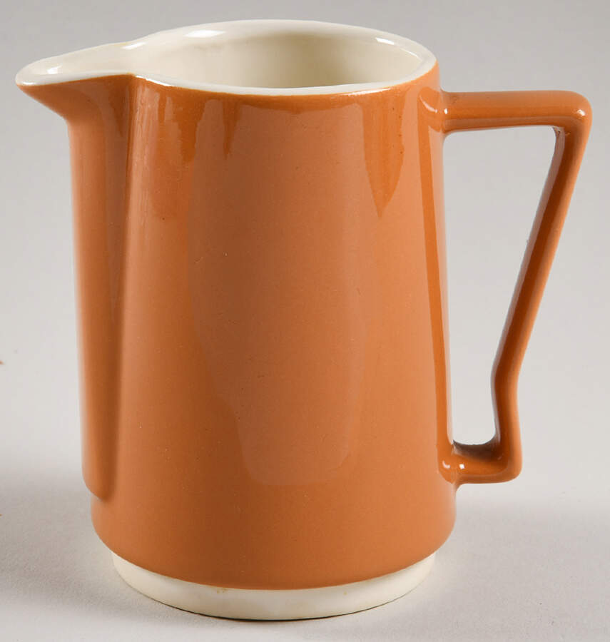 Acorn Creamer by Homer Laughlin -1