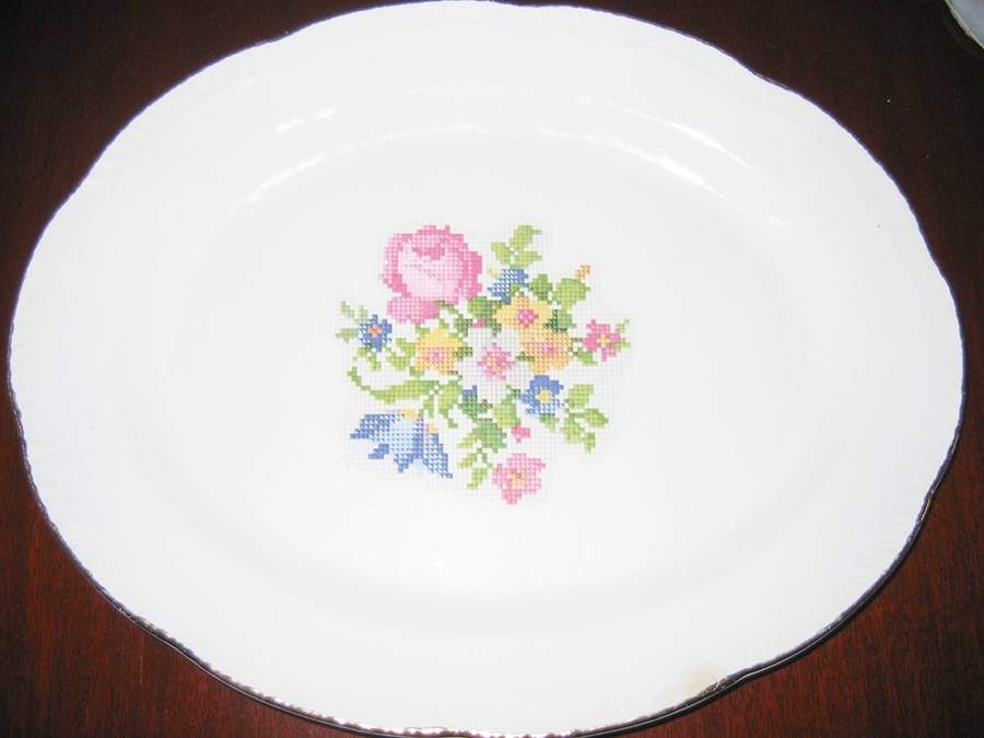 L611 13" Oval Serving Platter by Homer Laughlin -1