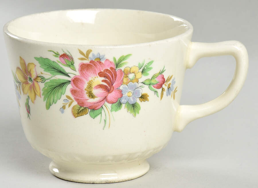 HLC465 Footed Cup by Homer Laughlin -1
