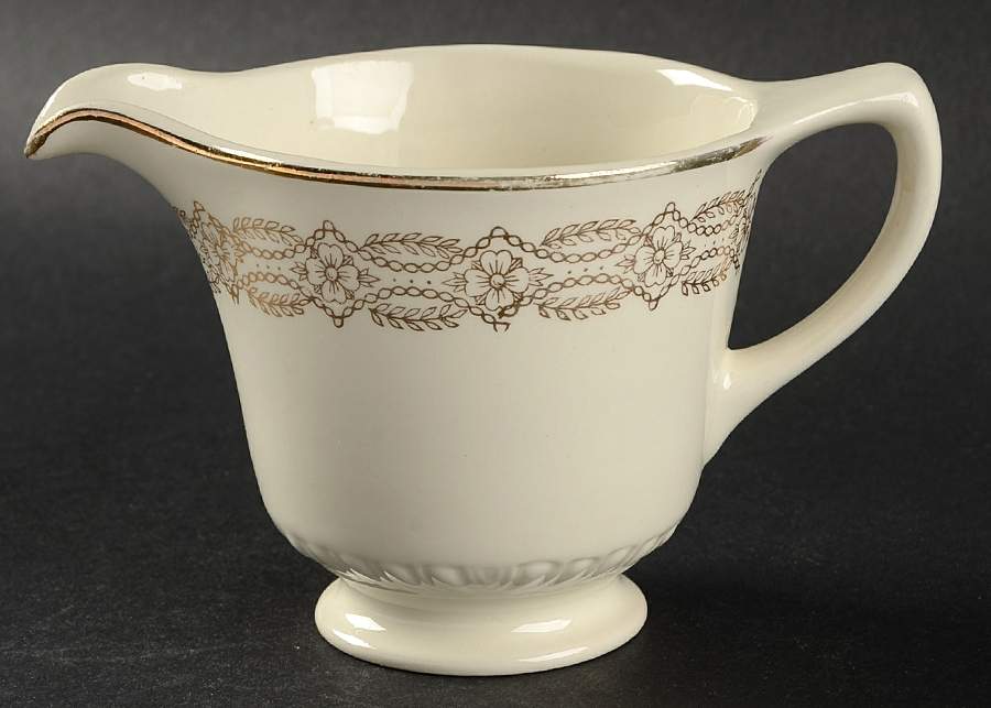 HLC466 Creamer by Homer Laughlin -1