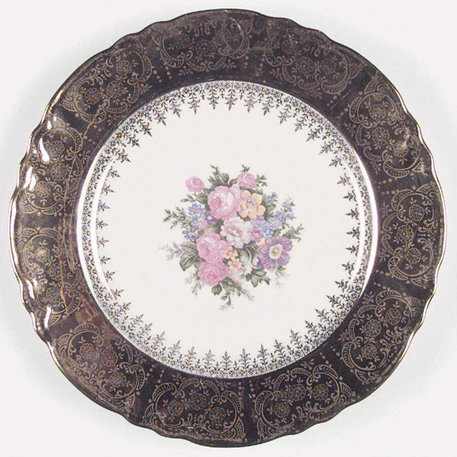 HLC470 Dinner Plate by Homer Laughlin -1