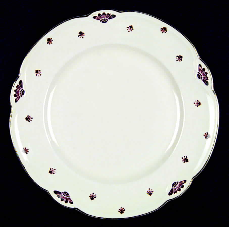 HLC471 Dinner Plate by Homer Laughlin -1