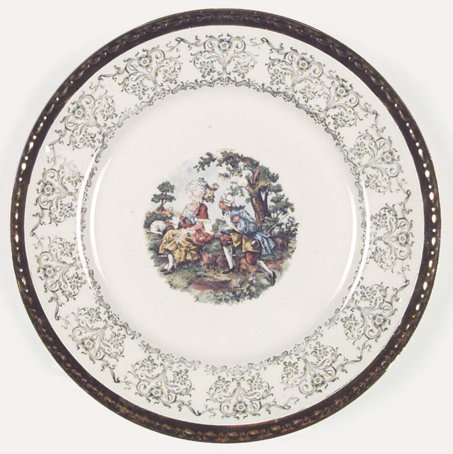 HLC485 Dinner Plate by Homer Laughlin -1