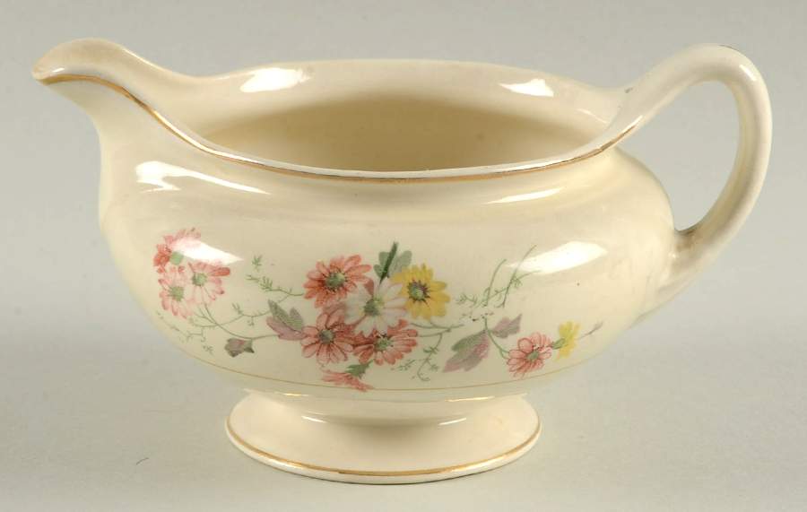 N1669 Creamer by Homer Laughlin -1