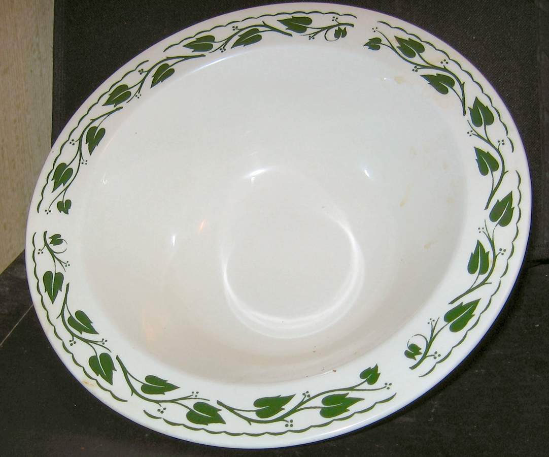 Sylvan 9" Round Vegetable Bowl by Homer Laughlin -1