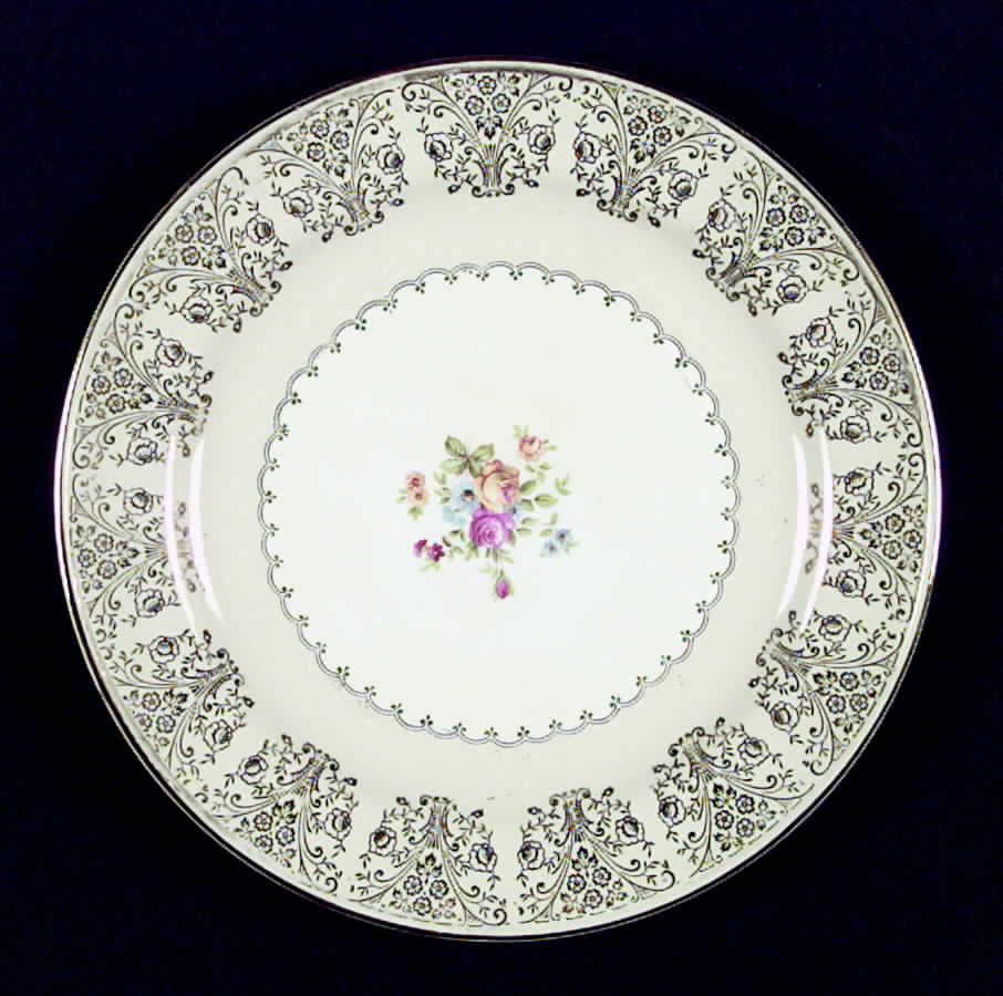 HLC512 Dinner Plate by Homer Laughlin -1