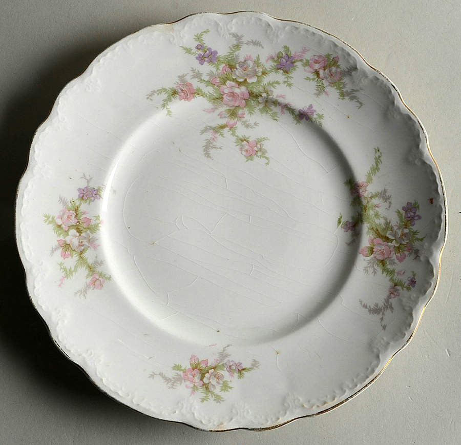 H1804 Luncheon Plate by Homer Laughlin -1