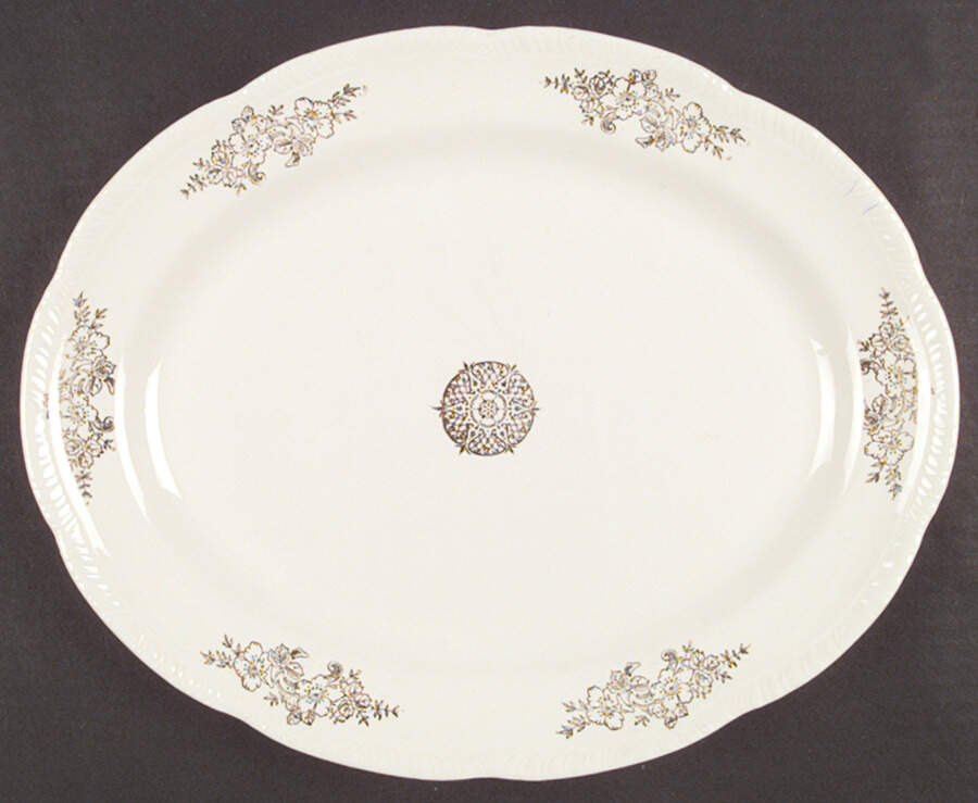 HLC521 15" Oval Serving Platter by Homer Laughlin -1